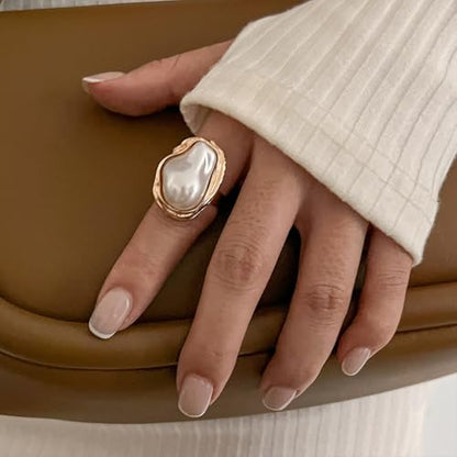 GIGB PBDK Gold Plated Baroque Pearl Ring for Women Fashion Chunky Irregular Pearl Knuckle Statement Ring Minimalist Promise Ring Bridal Wedding Charm Jewelry - color: Gold