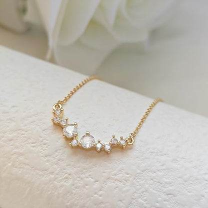 Luxval Diamond Pendant Gold Necklace for Women，Dainty 18k Gold Plated Choker Necklaces Simple Gold Jewelry Gifts for Women - color: Gold-smile cz