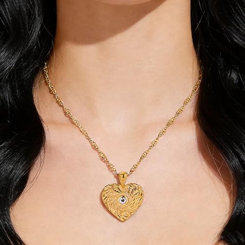 Unisex Celestial Gold Pendant Necklaces, Sun/Moon/Star/Angle Celestial Elements Unisex Choker Gold Lover Chains for Men and Women Jewelry - color: Gold Chain - Heart