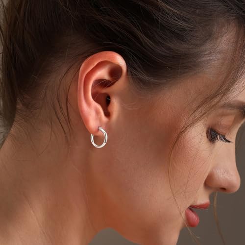 Charmsy 925 Sterling Silver Hoop Earrings | Lightweight Italian 2.5mm Tube Diamond-Cut Round Classic Hoops Earring for Women | Size 15/20/25/30/35/40/50/60/70mm | Small Medium Large - color: Classic, size: 15 MM
