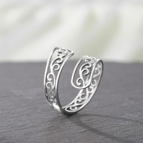 TEAMER Adjustable Filigree Flower Ring Stainless Steel Filigree Flower Ring Bohemian Jewelry Band Open Ring For Women - color: Silver
