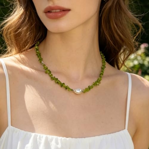 Green Resin Chip Bead Necklace for Women, Faux Baroque Pearl Choker Necklace, Nature Inspired Statement Jewelry for Beach Vacation