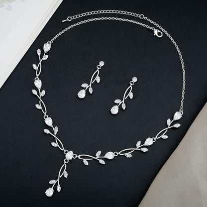 CSY Elegant Bridal Jewelry Sets Clear Cubic Zirconia Wedding Necklace Earrings Bracelet Set for Birdes Bridesmaids CZ Prom Jewelry - color: Silver-Necklace Earrings