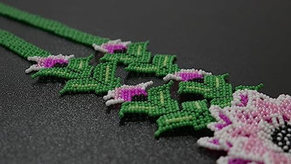 Handmade beaded Native native american style huichol glass seed bead Necklace Collar de cuentas nativas al estilo mexicano de los artesanos regalos para mujeres - color: Pink & White