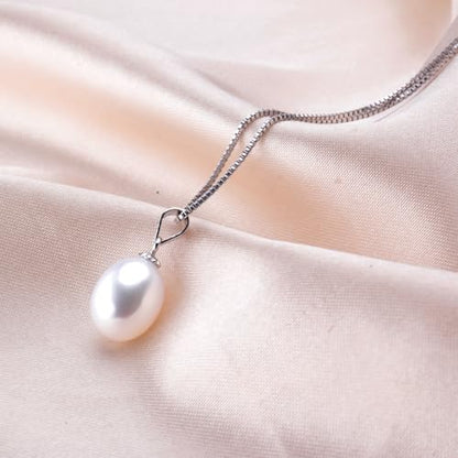Pearl Jewelry Set For Women Pearl Pendant Necklace & Pearl Earrings with Sparkling Rhinestones 925 Sterling Silver Freshwater Pearl Drop Jewelry Set for Wedding Prom Gift - color: Silvery-White