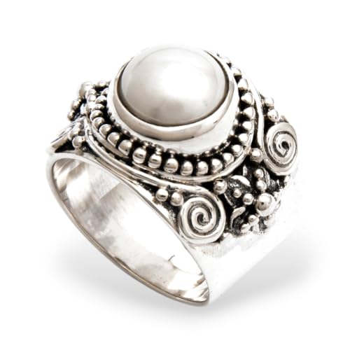 NOVICA Artisan Handmade Cultured Pearl Flower Ring Sterling Silver Cocktail White Indonesia Birthstone [crownbezel 0.5 in L x 0.5 in W x 0.3 in H Band Width 10 mm W] ' White Frangipani'