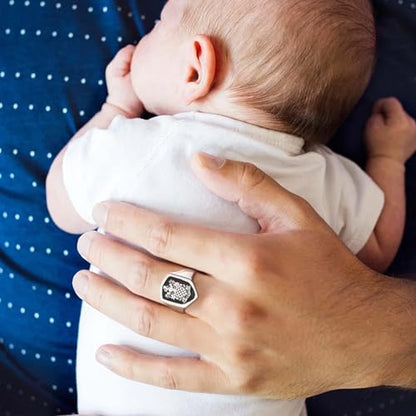 Personalized Signet Rings for Men Custom Initial Rings Personalized Family Crest Ring Engraved Ring Customized Memorial Jewelry Gifts for Father Husband Boyfriend Teacher