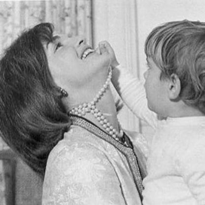 Kenneth Jay Lane Pearl Necklaces Worn By First Ladies - style: Jackie Kennedy (Deco Clasp)
