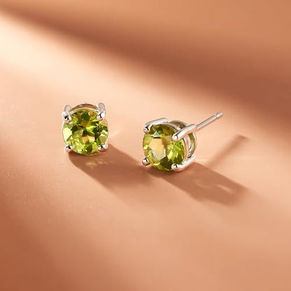 Amazon Essentials Sterling Silver Round Birthstone Stud Earrings - color: Green Peridot, August