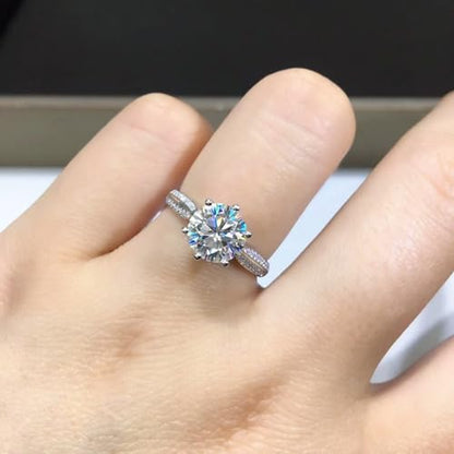 LUSHE Moissanite Engagement Ring 1-2CT D Color VVS1 Clarity 925 Sterling Silver with 18K White Gold Plated Solitaire Moissanite Wedding Promise Rings for Women - color: 002-2 Carat