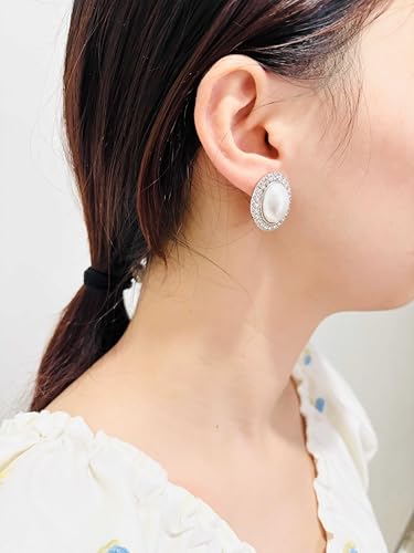 Pearl and Rhinestone Stud Earrings for Women Retro Statement Earrings Wedding Party Prom Jewelry - color: Mabe Pearl-Silver