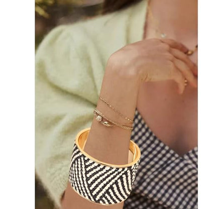 FAERLIIRY Cuff Bracelet for Women Acrylic Resin Bracelets Statement Bangle Bracelet Adjustable Bracelet Wide Chunky Bracelets for Women - color: Black White