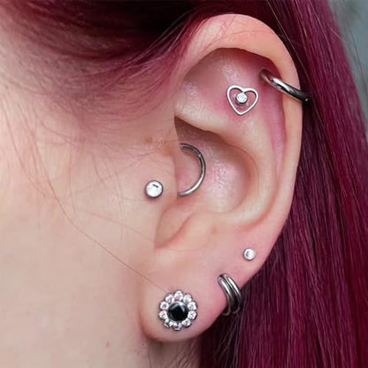 1PC ASTM F136 Titanium Mini Threadless Flat Back Stud 18G 6mm 8mm for Conch Helix Flat Tragus Labret - color: hollow heart - Tit