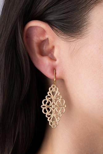 Gold Tone Non Pierced Clip On Dangling Earrings - style: Victorian Filigree