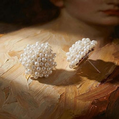 Pearl Cluster Stud Earrings for Women, Cream White Simulated Pearl Statement Earrings, Elegant Chunky Jewelry for Wedding Bride Bridesmaid Prom Party Gifts