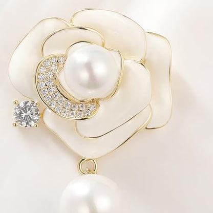 Elegant Delicate Statement Pearl Brooches for Women Classy Simple High End Broach for Designer Ladies Blazer Dress