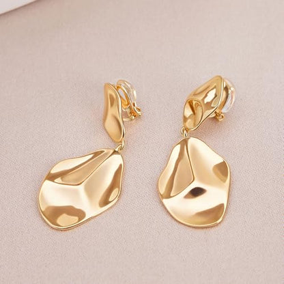 FAN&LOUIS Gold Silver Clip On Dangle Earrings Women,14K Gold Teardrop Statement Dangle Earrings Clips Lightweight Hammered Drop Dangle Clip-on Earrings for Women - style: Gold and Silver