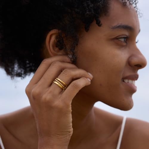 STORYJEWELLERY Gold Plated Rings for Women, Stackable Rings, Gold Plated Wedding Bands for Women, Twisted Pointer Finger Ring, Thin Band Ring