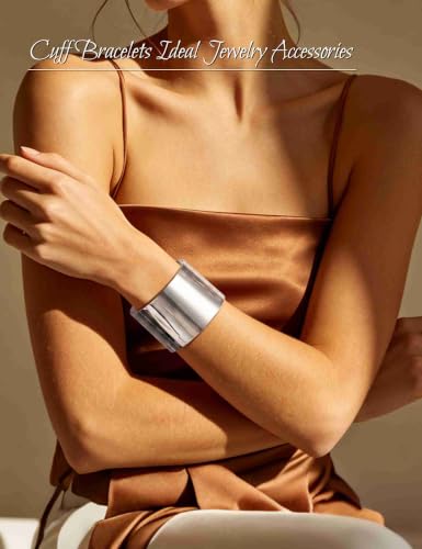 2 Pcs Gold Cuff Bangle Bracelet Set for Women Irregular Minimalist Statement Bangle Bracelets Wide Open Chunky Wire Bracelets Wrist Cuff Adjustable Hammered Bracelet - color: Silver A