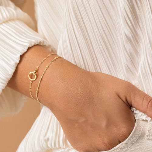 Turandoss 14K Gold Plated Interlocking Circle Bracelet Gifts for Women | Cubic Zirconia Circles Bracelets, Layered Twisted Circle Bracelet for Women, Trendy Jewelry Gifts - color: Circles Interlock Bracelet