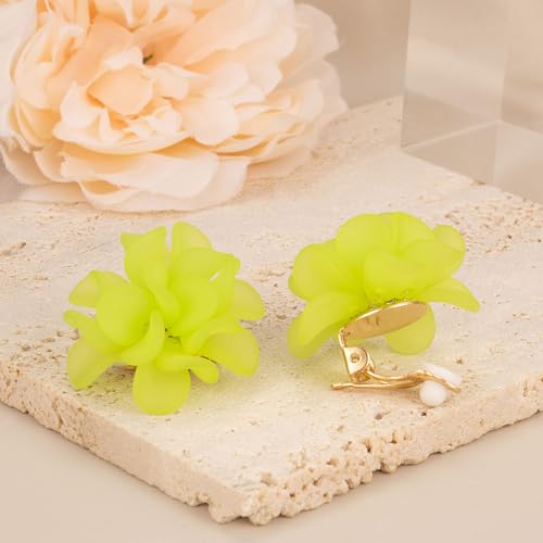 LAXPICOL Fashion Flower Clip On Earrings For Women Cute Lovely Acrylic Flower Earrings No piercing Earrings - color: green