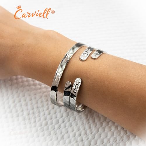 Bracelet - Gifts for Women – Inspirational, Friendships, Love, Mom, Daughters, Sisters, Christian, Graduations, Memorials & Wedding Gifts – 100+ Phrases – Stainless Steel, Gift Ready - color: AUNT NIECE Gift - Side by side or miles apart, an aunt and niec