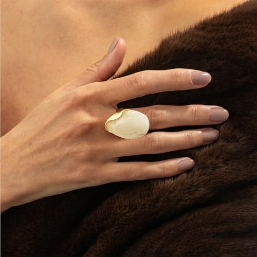 Chunky Statement Ring for Women Colorful Big Resin Rings Statement Irregular Geometric Shaped Large Ring Boho Summer Beach Vacation Chunky Jewlery - color: White
