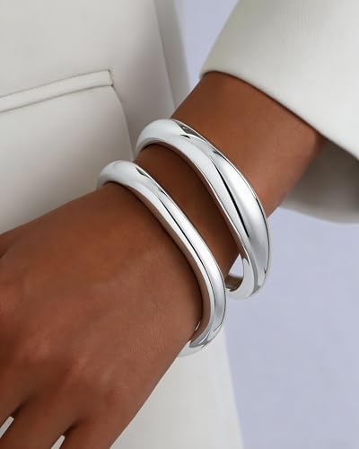2pcs Gold Bangle Bracelets for Women, Trendy Hinged Cuff Open Wide Chunky Gold Bracelet Stack Arm Cuff Jewelry for Women - color: A-Silver Bangle