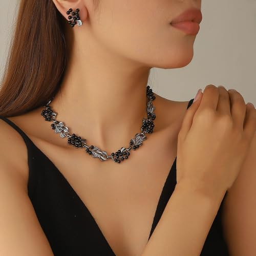 Fashion Bride Silver Gold Plated Black 1920s Leaf Faux Pearls Necklace Earrings Set Wedding Jewelry Set Sparkly Choker Necklace Stud Earrings Set for Women Christmas Gift Set for Women Necklace and Earrings - color: Black