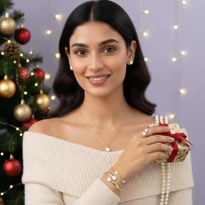 Clover Jewelry Set for Women Non Tarnish Gold-Tone Five Leaf Clover Necklace, Earrings, Ring, Bracelet Fashion Simple Floral Jewelry Set - color: White