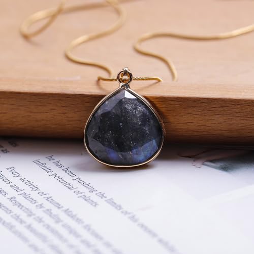 Da Piao Liang Labradorite Crescent Moon Energy Necklace, Healing Crystal Pendant With Stainless Steel Chain, Spiritual Jewelry - color: Grey