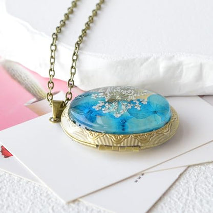 Vintage Photo Locket Necklace Handmade Pressed Flower Locket Necklace for Women - style: Blue Hydrangea(1.53"x 1.85")