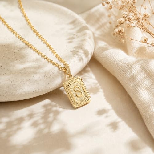 Glimmerst Initial Pendant Necklace 18K Gold Plated Stainless Steel Letter Necklace Personalizd Name Necklace for Women - style: Gold O