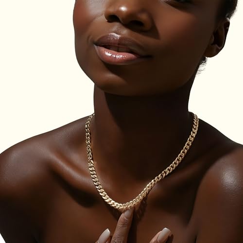 SEADAY Layered Gold Necklace for Women, 3-in-1 Gold Stack Necklace | Long Gold Necklace, Square, Hypoallergenic, Tarnish-resistant & Adjustable, Fashion Jewelry Gift Box & Gift Bag - color: Gold - Chunky Chain M