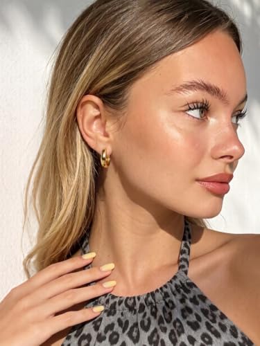 Bestyle Gold Huggies Earrings for Women Hypoallergenic 925 Sterling Silver Post Huggie Hoop Earrings Thick Lightweight Small Hoop Earrings 8/10/12/14mm - color: Gold, size: 12mm
