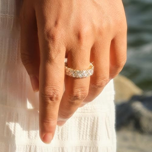 STORYJEWELLERY Eternity Band Rings for Women, Heart Ring, Gold Plated Wedding Bands for Women, Purity Ring, Cubic Zirconia Travel Rings