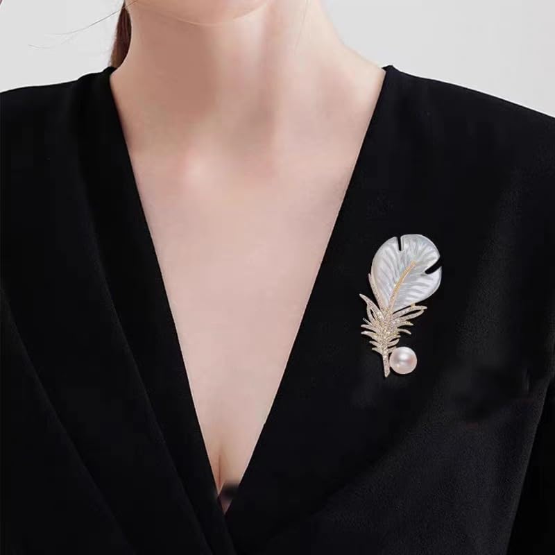 Rhinestone Feather Brooch Pin for Men Women Gold Silver Plated Elegant Delicate Leaves Hat Bag Suit Tie Crystal Pearl Lapel Brooches Trendy Jewelry Gifts (Gold)