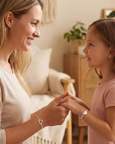 Matching Heart Bracelets for Mommy and Me Adjustable Hearts Charm Chain Bracelet Matching Mother Daughter Bracelets Set for 2 Birthday Mothers Day Gifts - color: A4:mother daughter bracelets