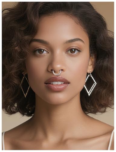 20G 18G 16G 14G 12G 10G 8G 6G 4G 2G Nose Rings Hoops Astm F136 Titanium Clicker Septum Lip Ring Tragus Helix Daith Rook Conch Snug Cartilage Lobe Earrings Hoop Piercing Jewelry For Women Men - size: 10G-16MM