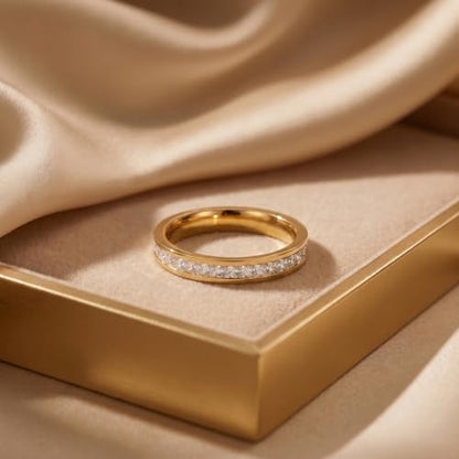 Minimalist & Romantic Single-Row Diamond Ring for Daily, Date & Wedding - color: Yellow Gold