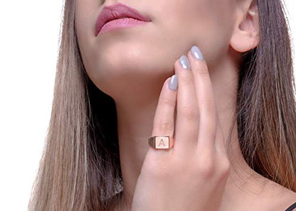 Elegant jewel box Unisex Square signet ring in solid Gold 9k, 14k, & 18k, Custom engraved chevalier, Personalized Initial signet ring, RN361