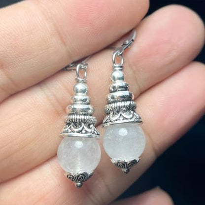 Natural 10mm Stone Beads Drop Earrings,Retro Silver Round Quartz Crystal Gemstone Beads Dangle Earrings for Women - color: A16_White Quartz
