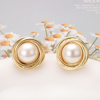 Pearl and Rhinestone Stud Earrings for Women Retro Statement Earrings Wedding Party Prom Jewelry - color: Big Pearl-Gold