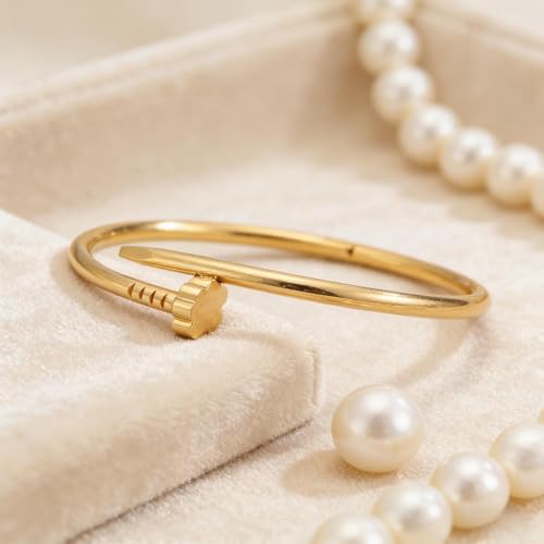Adjustable Nail Bracelet for Women – Stainless Steel Cuff with Eight-Leaf Flower Detail, On-Trend Statement Jewelry