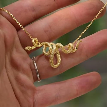 WETMT Chunky Snake Pendant Necklace for Women Gold Snake Statement Necklace Vine Snake Chain Necklace Chunky Adjustable Snake Necklace Fashion Simple Jewelry - color: Gold