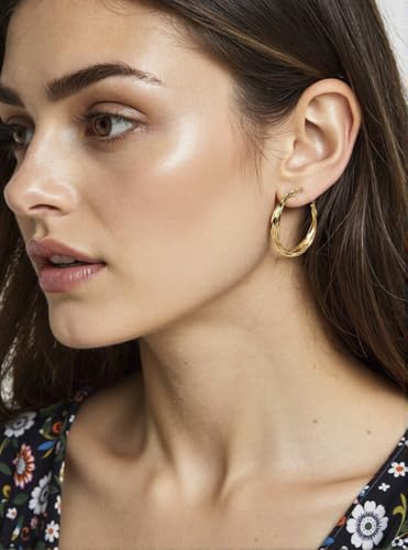 Golden Hoop Earrings For Women The Twisted Close-Fitting Hoop Shape Is Crafted With Gold-Plated Material And S925 Silver Pins Light Luxury Elegant Unique And Minimalist Style - color: Golden
