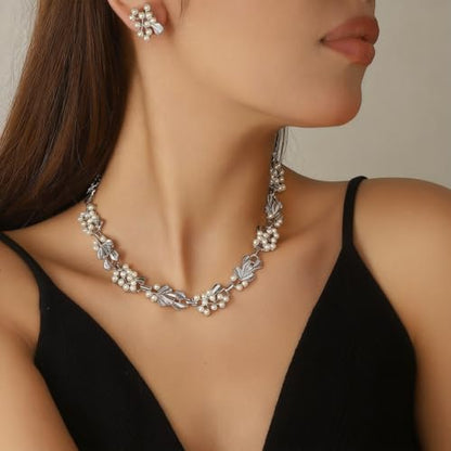 Fashion Bride Silver Gold Plated Black 1920s Leaf Faux Pearls Necklace Earrings Set Wedding Jewelry Set Sparkly Choker Necklace Stud Earrings Set for Women Christmas Gift Set for Women Necklace and Earrings - color: Silver