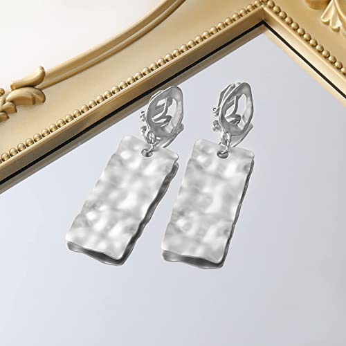 Women's Statement Clip-On Earrings Hypoallergenic Lightweight Clip Earrings - color: silver geometry
