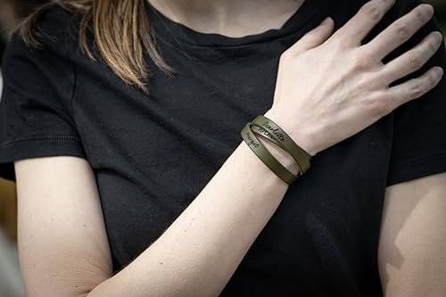 Custom Engraved Leather Bracelet – Handmade Real Leather Cuff with Children’s Names or Inspirational Quote, Personalized Mother’s Gift