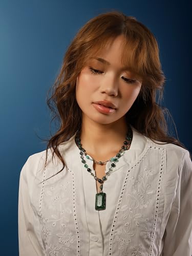 MINACHI Boho Layered Necklace with Green Aventurine-Toned Pendant, Handmade Beaded Chain Jewelry, Vintage Hippie Necklace for Women